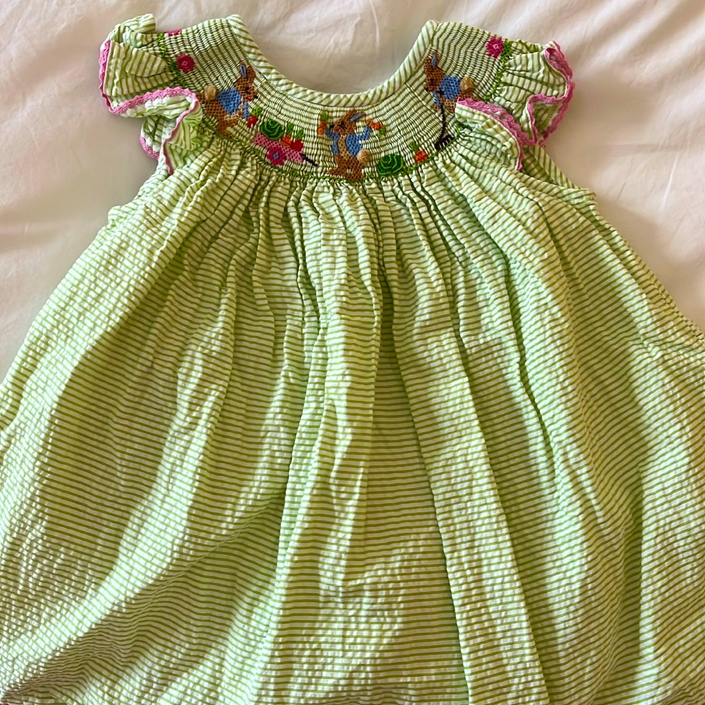 Vive la Fete smocked green seersucker Easter bunny dress size 2